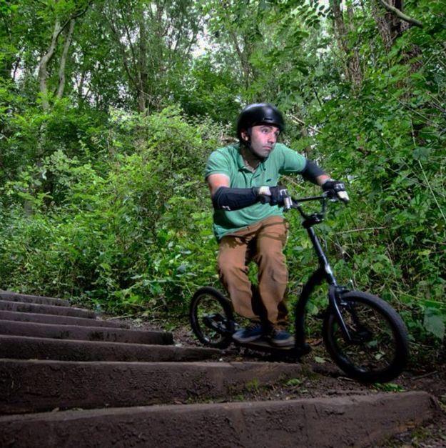 adult scooter, scooter with big wheels, kick scooter, safety tips for scoot commute